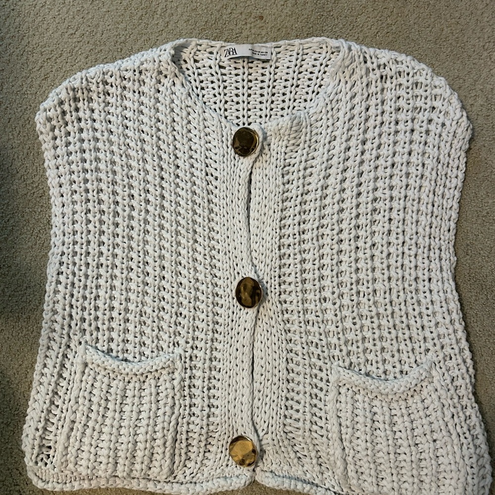 Zara Chunky Knit vest sweater - Picture 2 of 6